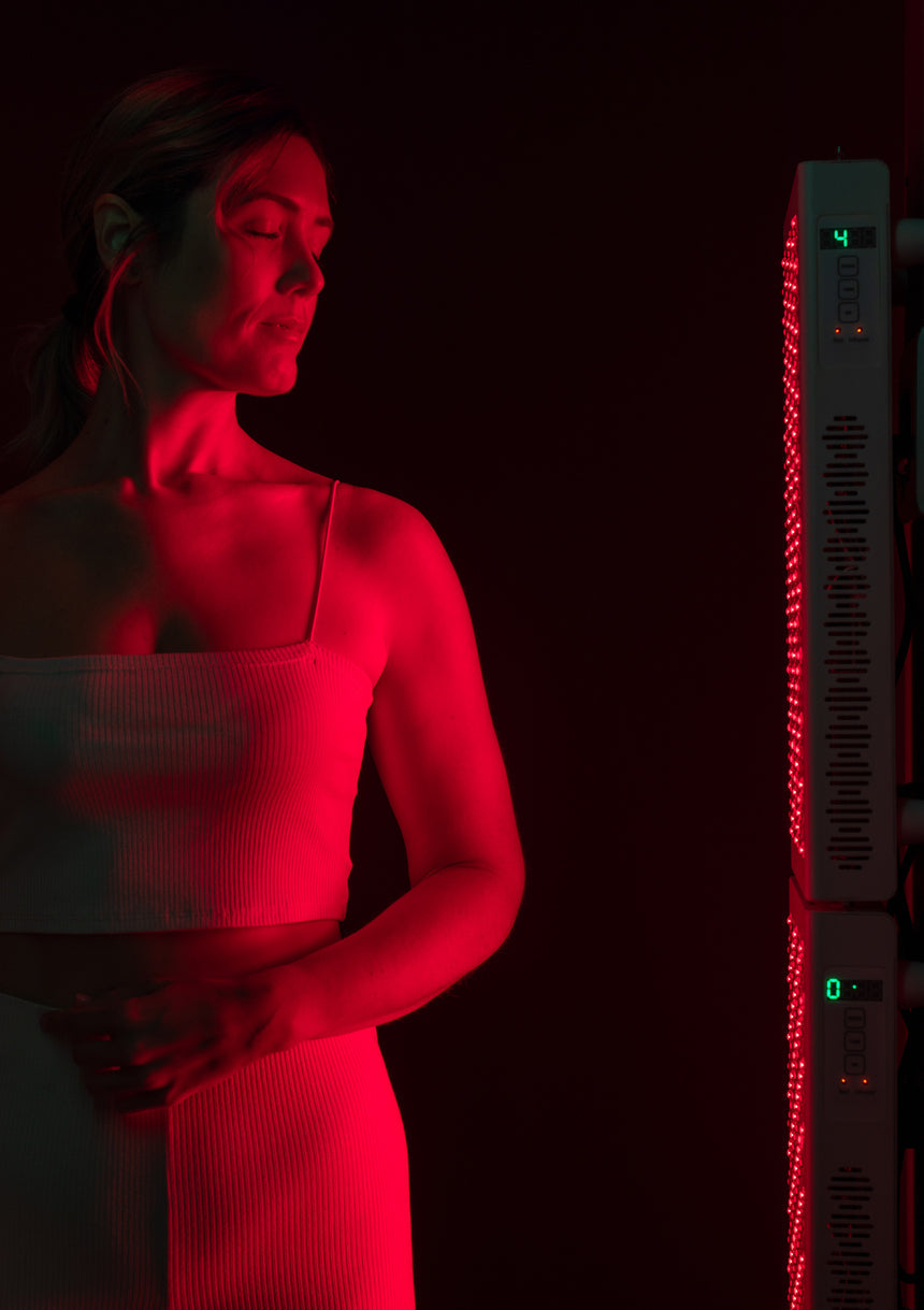 The Anti-Aging Benefits of Red Light Therapy: A Natural Way to Turn Back the Clock